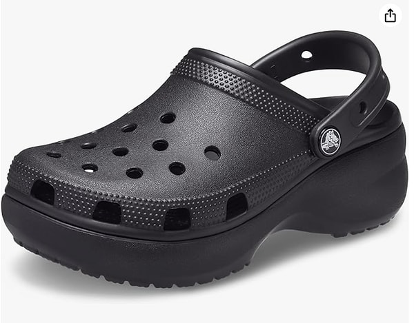 1. Crocs Kadın Classic Platform Terlik