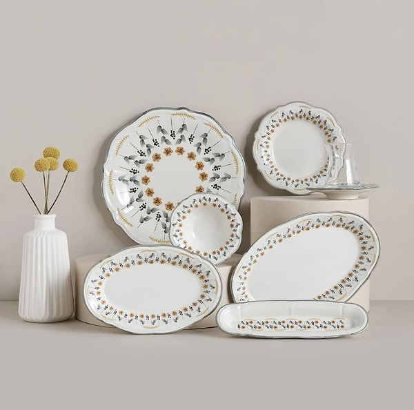 7. Bella Maison Adelina Stoneware 26 Parça 6 Kişilik Kahvaltı Takımı Yeşil