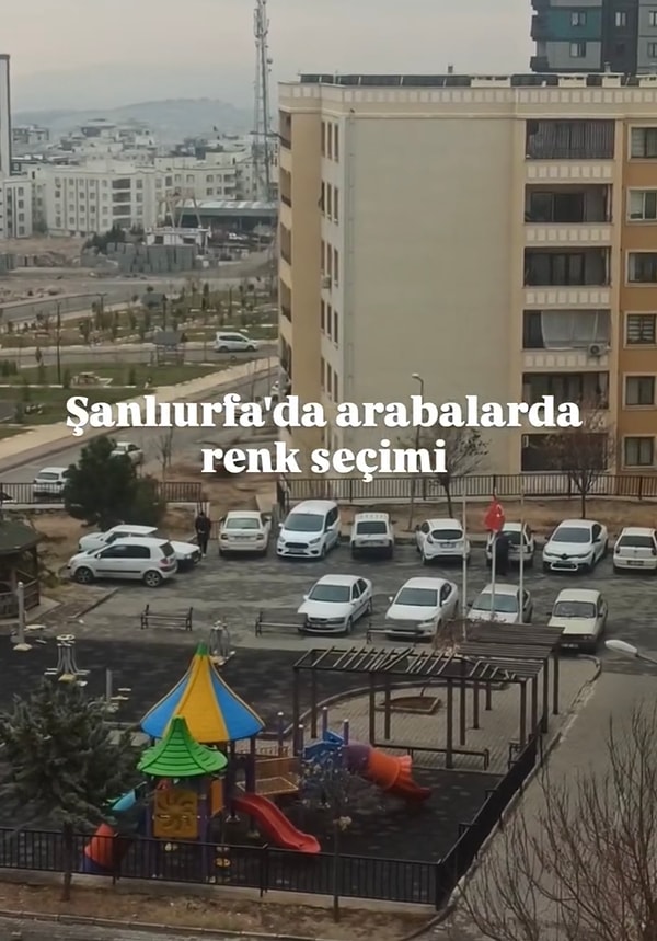 Koyu renklerde hem araç içi sıcaklığın arttığını hem de aracın dışında solma olduğunu da eklediler.