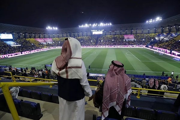 İspanya Kral Kupası'na bu yıl da Suudi Arabistan ev sahipliği yaptı. Yeni pazarlar arayışıyla başlayan süreç skandalla bitti.