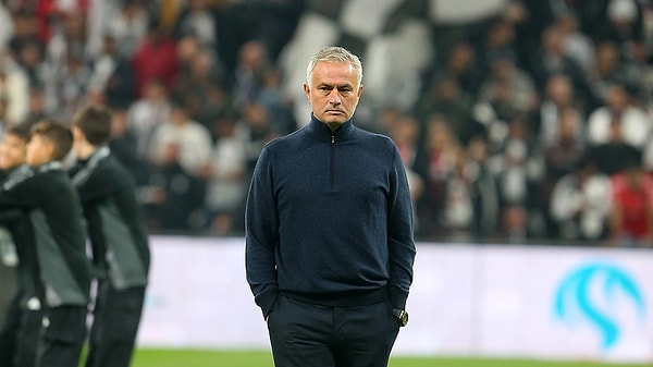 Mourinho basın toplantısında "Ole kötü bir insan. Biraz önce kendisiyle de konuştum. Kendi oyuncunuz veya başka takımın oyuncusu hakkında 'Oğlum olsaydı ona bu akşam yemek vermezdim' şeklinde konuşamazsınız." demişti.