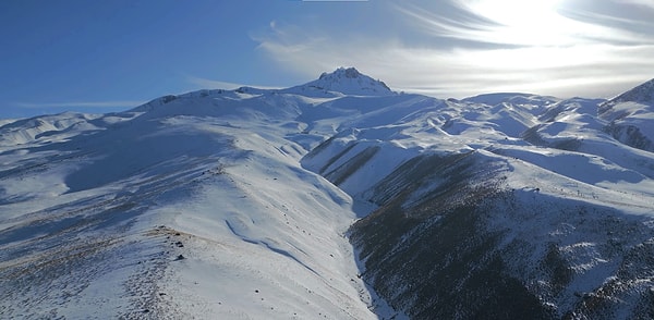 Kapadokya'nın gizemli mabedi Erciyes