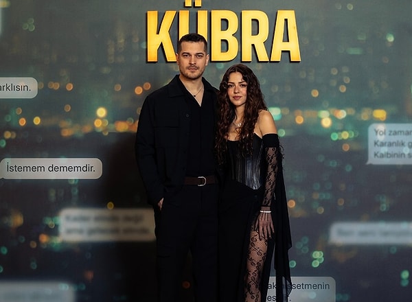 Malbora ve Ulusoy ikilisini birleştiren ise birlikte yer aldıkları 'Kübra' isimli dizi olmuştu. İkilinin burada başlayan arkadaşlığı kısa sürede aşka dönüşmüştü.