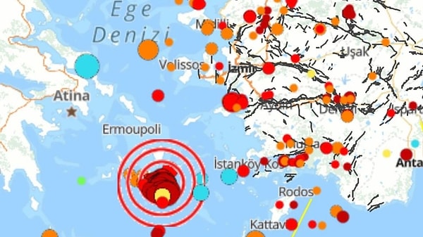 Açıklamada, 2011-2012 yıllarında da aynı bölgede benzer yoğun sismik aktivite yaşandığı ve 14 ay süren depremlerin herhangi bir volkanik hareketliliğe yol açmadığı anımsatıldı.