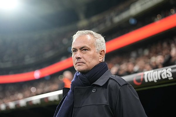 2 Şubat'ta biten Dünya Erkekler Hentbol Şampiyonası'nı hatırlatan Mourinho, "Hentbol Dünya Kupası sona erdi." dedi.