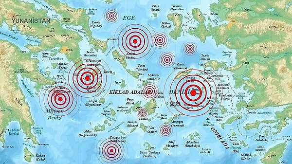 Ülkemizin Ege kıyılarında yaşayan vatandaşlar ise büyüklüğü 5'i geçen depremlerin hissedildiğini aktardı.