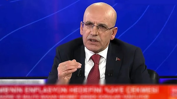 Hazine ve Maliye Bakanı Mehmet Şimşek, Tv100 ekranlarında katıldığı programda gündeme dair açıklamalarda bulundu.