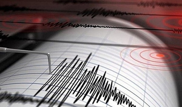 AFAD’dan yapılan açıklamaya göre, merkez üssü Yenimahalle ilçesi olan depremin saat 13.20’de meydana geldiği ve 3.5 büyüklüğünde olduğu belirtildi.