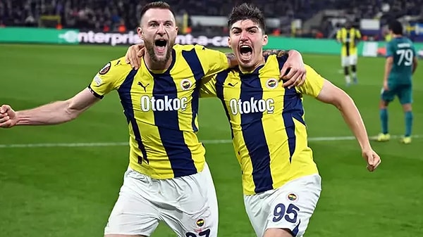 Fenerbahçe, Avrupa Ligi'nde yoluna emin adımlarla ilerliyor.