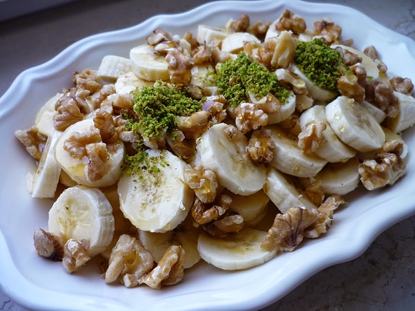8. Ballı Muzlu Tatlı ve Cheesecake