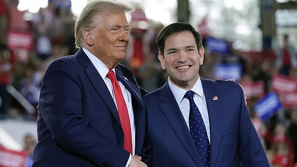 ABD Dışişleri Bakanı Marco Rubio, Fox News’te katıldığı canlı yayında alnında kül ile çizilmiş bir haç taşıyarak Kül Çarşambası geleneğini kutladı.