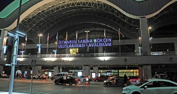Film sahnelerini aratmayacak olayda, iki İranlı kadının 5 yıla kadar hapis cezasına çarptırılmasını talep edildi.