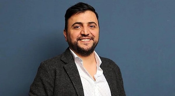 Kardeş Payı, İşler Güçler ve Düğün Dernek gibi efsane komedi dizilerinden tanıdığımız Şinasi Yurtsever'den acı haber geldi.