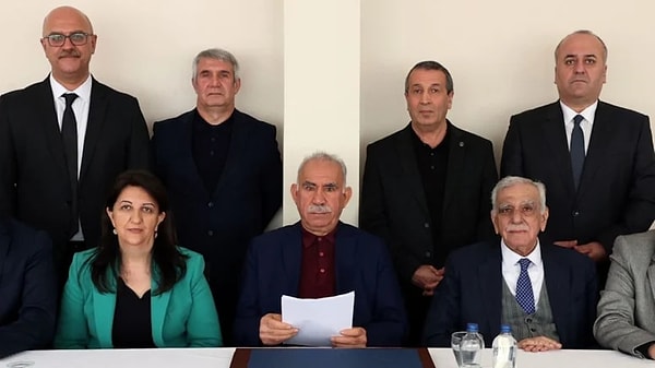 DEM Parti İmralı heyeti, terör örgütü PKK lideri Abdullah Öcalan'la 27 Şubat tarihinde İmralı Adası'ndaki cezaevinde üçüncü kez görüştü.