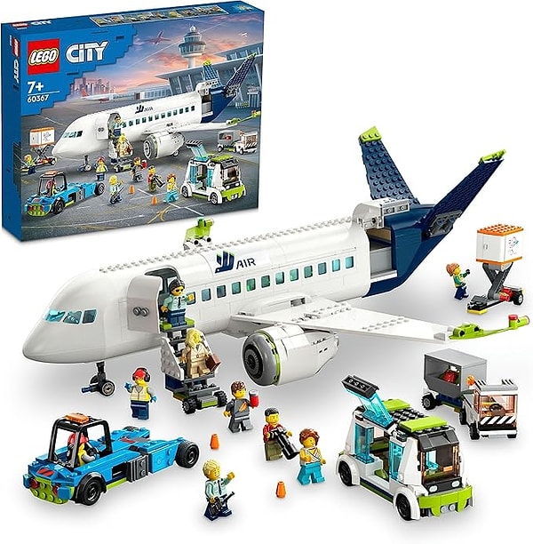 LEGO City Yolcu Uçağı