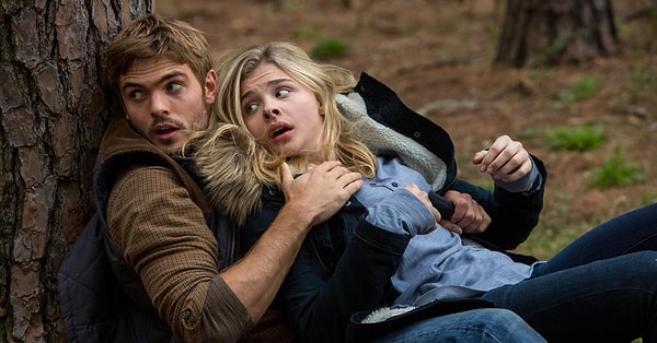 2. The 5th Wave (2016)