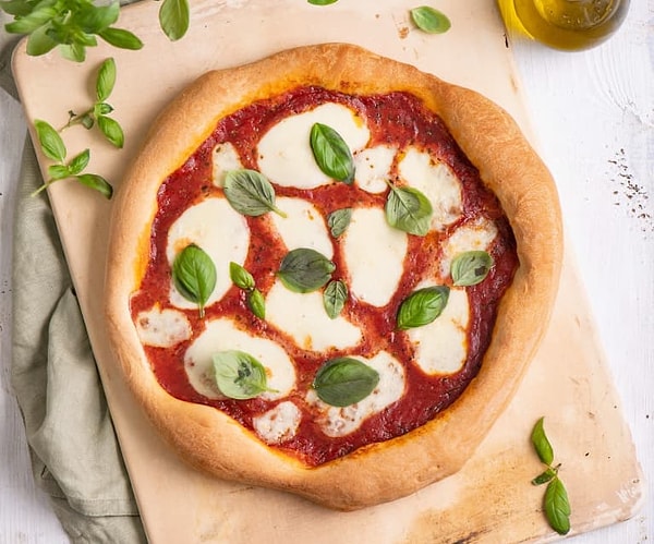 8. Pizza hamurunun dış kenarını nasıl istersin?