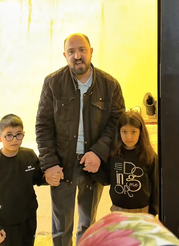 Bizler de Ramazan Bayramınızı en içten dileklerimizle kutluyoruz.