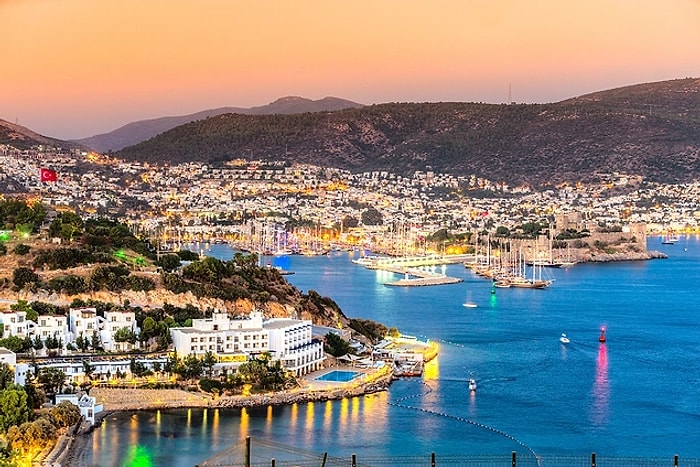 Top Clubs and Bars in Bodrum: Enjoy Unforgettable Nights with Stunning Sunsets
