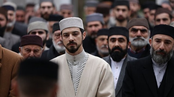 Sevilen dizi Kızıl Goncalar son kez sete çıktı, final çekimleri yapıldı.