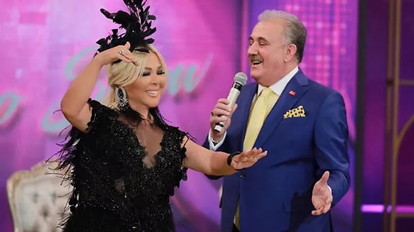 Faik Öztürk’le birlikte oldukları dönemden itibaren hem müzik dünyasında hem de televizyon ekranlarında unutulmaz anlara şahitlik ettiğimiz Safiye Soyman’ı tanımayan yok.