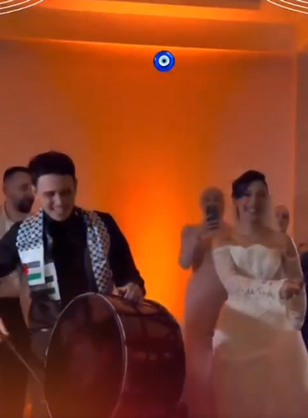Reckol, sessiz sedasız bir hamleyle Ürdün'de evlendi. Görseli