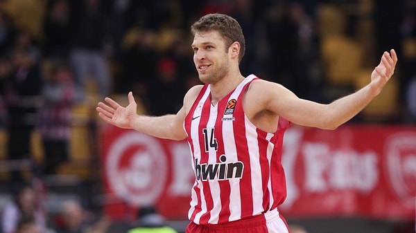 Sasha Vezenkov - Olympiakos