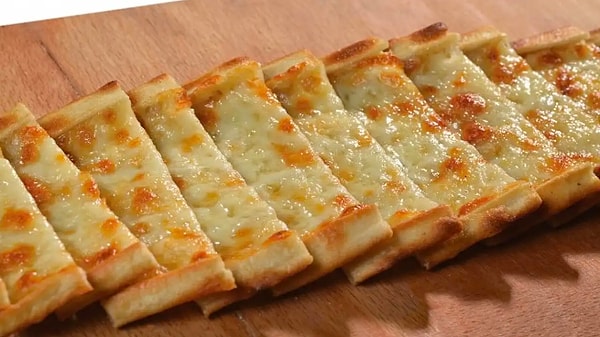 Kaşarlı pide, kaşarlı tost isimleri değişiyor. Eğer içinde kaşar peyniri yoksa bu ismi kullanamayacaklar.