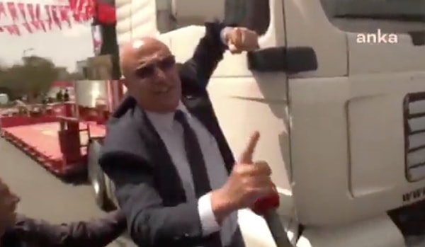 Tanal, TIR üzerinde yaptığı açıklamada şu ifadeleri kullandı: