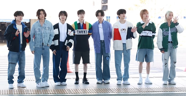 1. Stray Kids üyelerinin hepsi varlıklı ailelerden geldi.