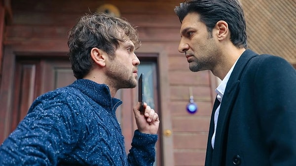 Hakim'in kardeşi olan ve abisiyle taht savaşı veren Karga, geçtiğimiz Şubat ayında Deha'dan ayrılmıştı.