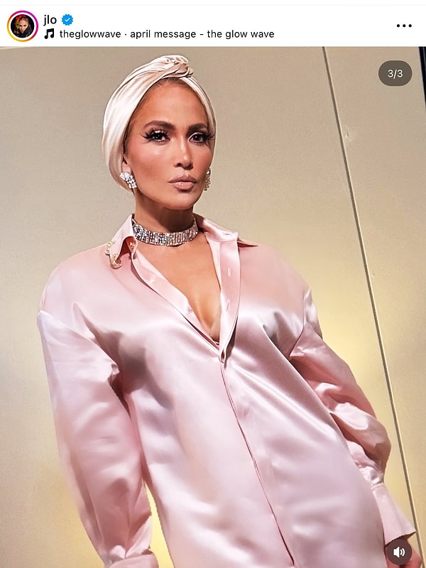 Jennifer Lopez, Türkiye'ye gelmesine beş kala sosyal medya hesabından yaptığı yeni paylaşımla gündeme oturdu.
