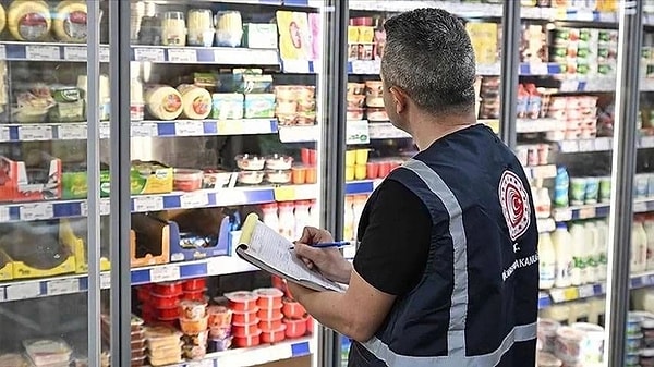 Neredeyse her gün yediğimiz birçok ana üründe yine uygunsuz maddeler tespit edildi.