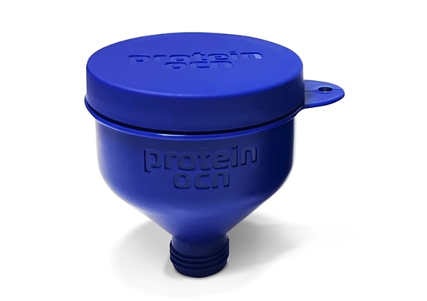 Hem toz taşıma kabı olarak, hem toz dökme hunisi olarak kullanabileceğiniz Proteinocean Huni