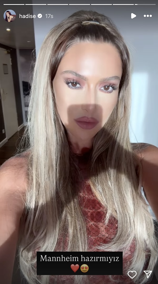 Düm Tek Tek şarkısıyla hayatımıza giren Hadise’yi tanımayanınız yoktur.