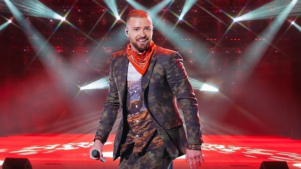 Justin Timberlake, hem sesiyle hem sahne şovlarıyla tam bir dünya starı.