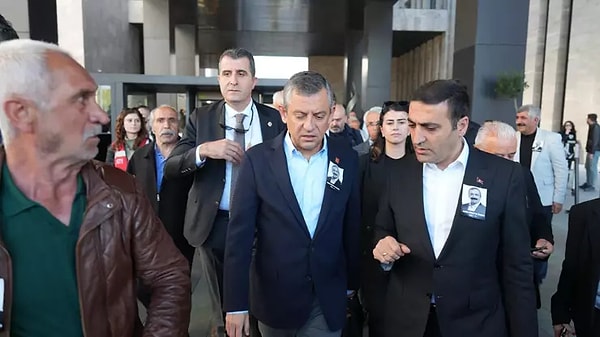 Özgür Özel’e düzenlenen saldırının faili Selçuk Tengioğlu’nun geçmişi herkesi şok etmişti.