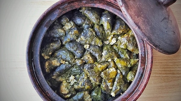 3. Efelek Sarma