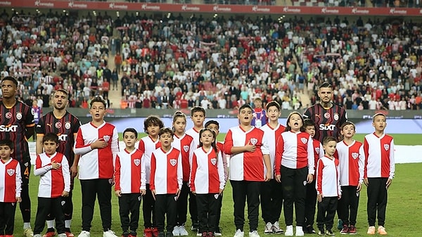 Hem talimata aykırı hem ek gelir getiriyor.