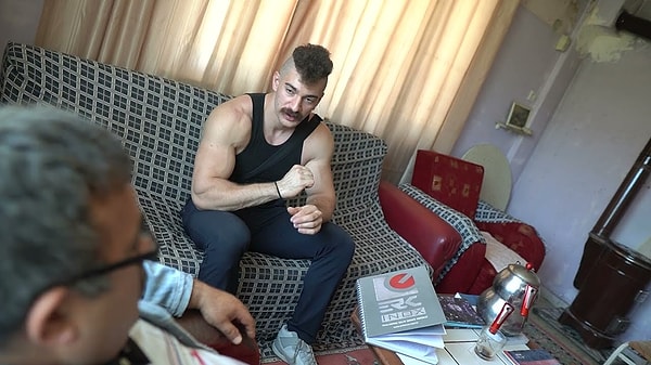 Maddi sıkıntılar ve sağlık sorunları yaşayan Sabri Yıldız son aylarda yeniden gündeme geldi.