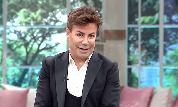 Hem müzisyenliği hem de sunuculuk kariyeriyle yakından tanıdığımız Fatih Ürek zaman zaman gündüz kuşağının vazgeçilmez isimlerinden oldu.