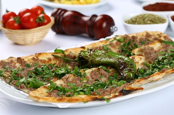 1. Etli Ekmek
