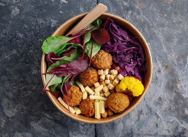 Sebzeli Falafel Bowl