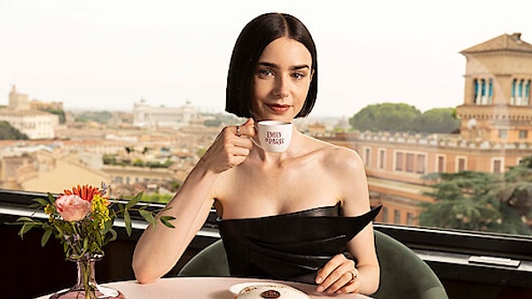 Emily in Paris Dizisi Konusu Görseli