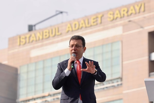 İmamoğlu daha sonra Aziz Milletim diyerek halka seslendi:
