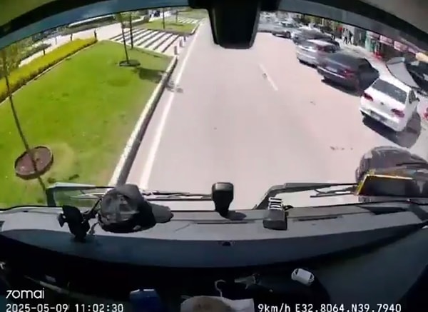 İzleyiciler video karşısında şoke olduklarını yorumlarda dile getirdi. Görseli