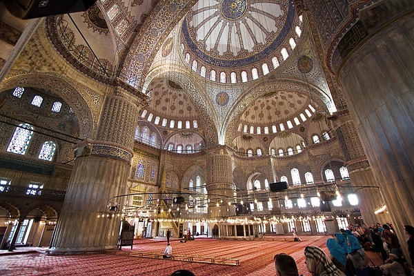 4. Blue Mosque (Istanbul)