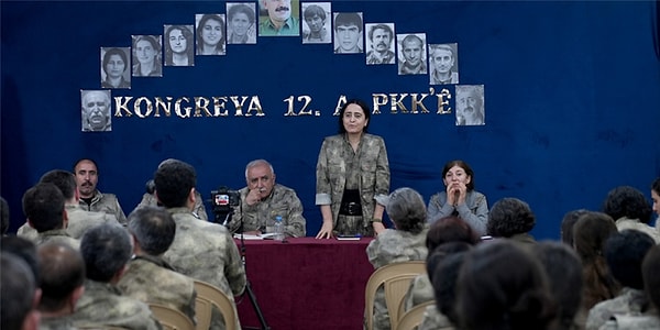 PKK’nın silahları bıraktığı ve örgütü lağvettiğini duyurduğu açıklamasında yer alan Lozan Antlaşması ifadesi tartışılıyor. Görseli