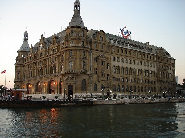2. Haydarpasa Station (Istanbul)
