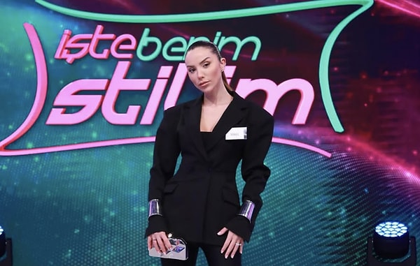 Haftanın finalinde Su ve Ülküm'ün elenmesi sonrası bir de Sibel konusu gündeme geldi.